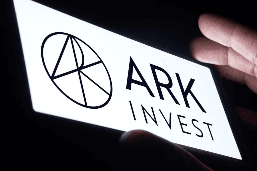 📈 Ark Invest Thêm Gần 40 Triệu Đô La vào Cổ Phiếu Tiền Điện Tử Giữa Bán Tháo Thị Trường